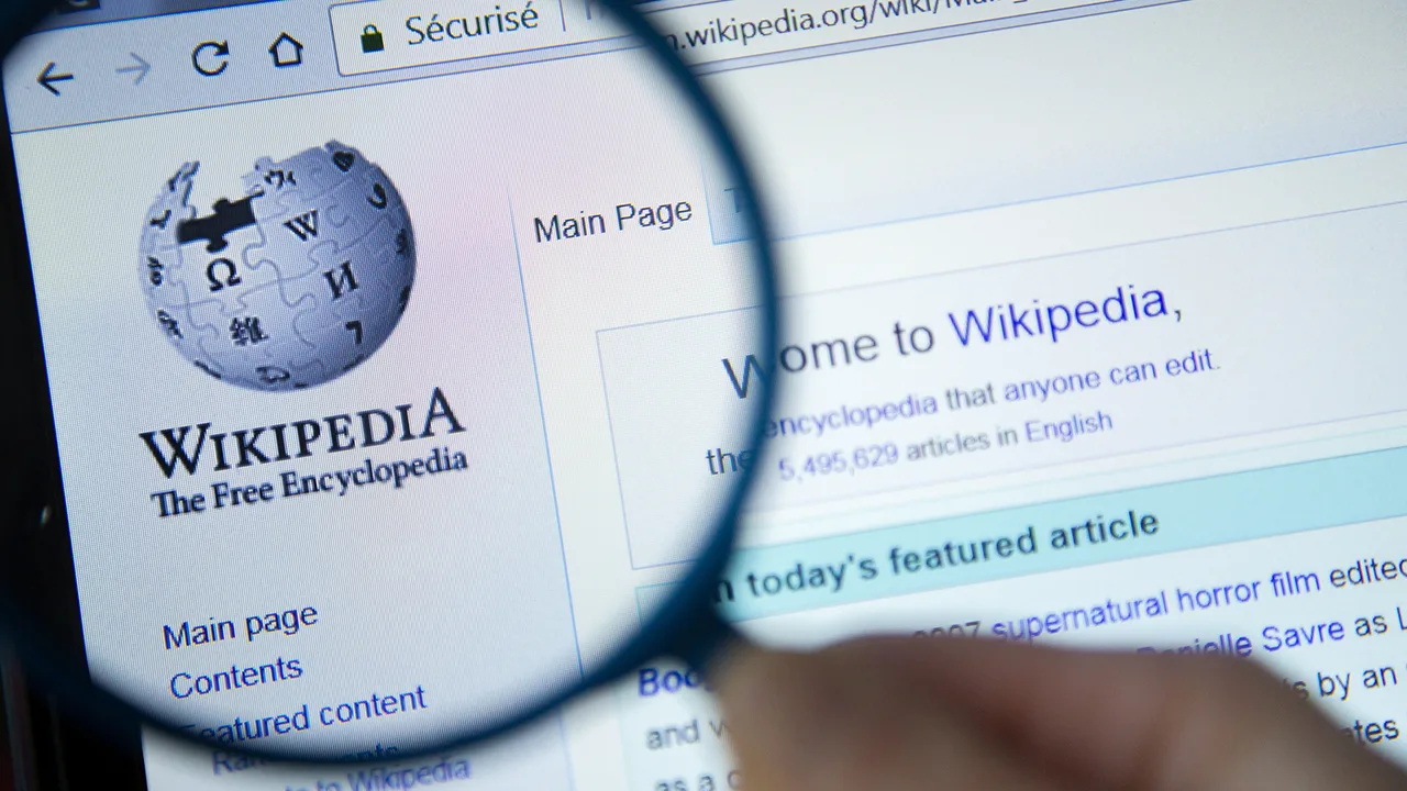 experienced Wikipedia editors